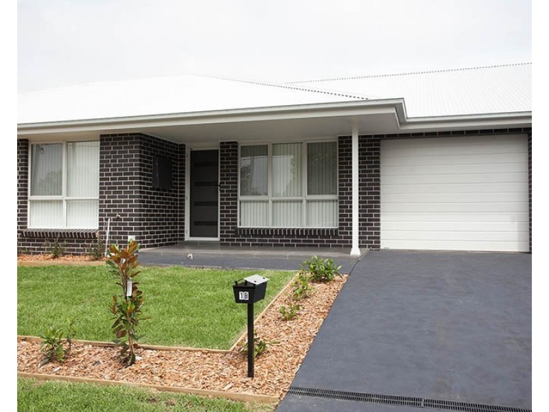 1B Kimbeth Crescent, Albion Park Rail NSW 2527