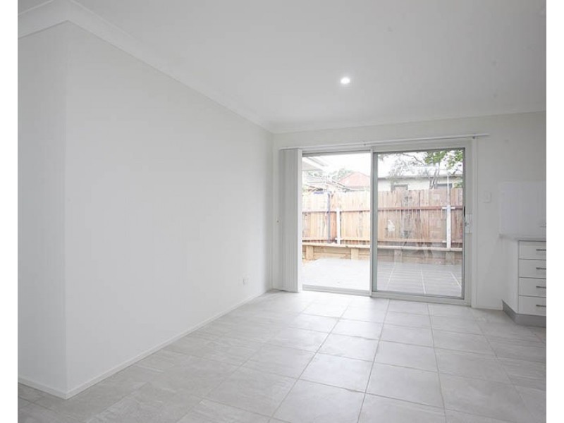 1B Kimbeth Crescent, Albion Park Rail NSW 2527