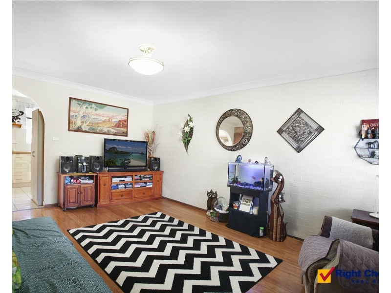 2/15 Grove Circuit, Lake Illawarra NSW 2528