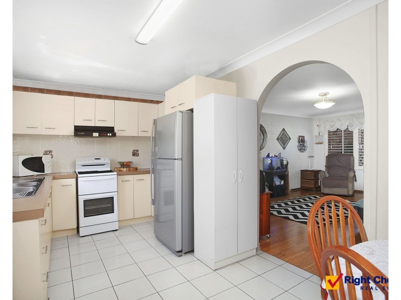 2/15 Grove Circuit, Lake Illawarra NSW 2528