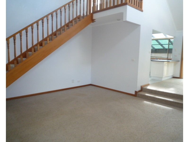 2/1-3 Robertson Street, Shellharbour NSW 2529