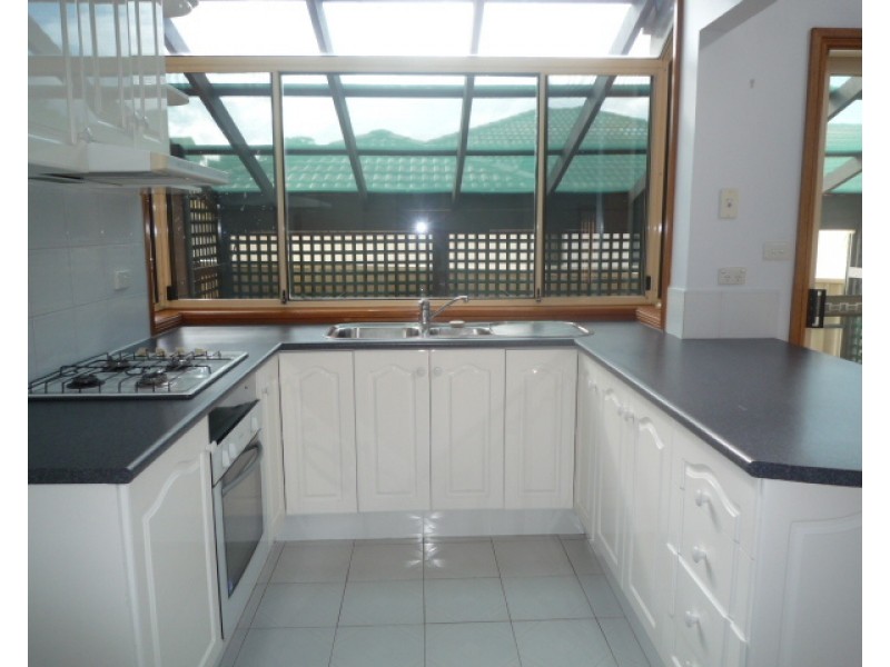 2/1-3 Robertson Street, Shellharbour NSW 2529