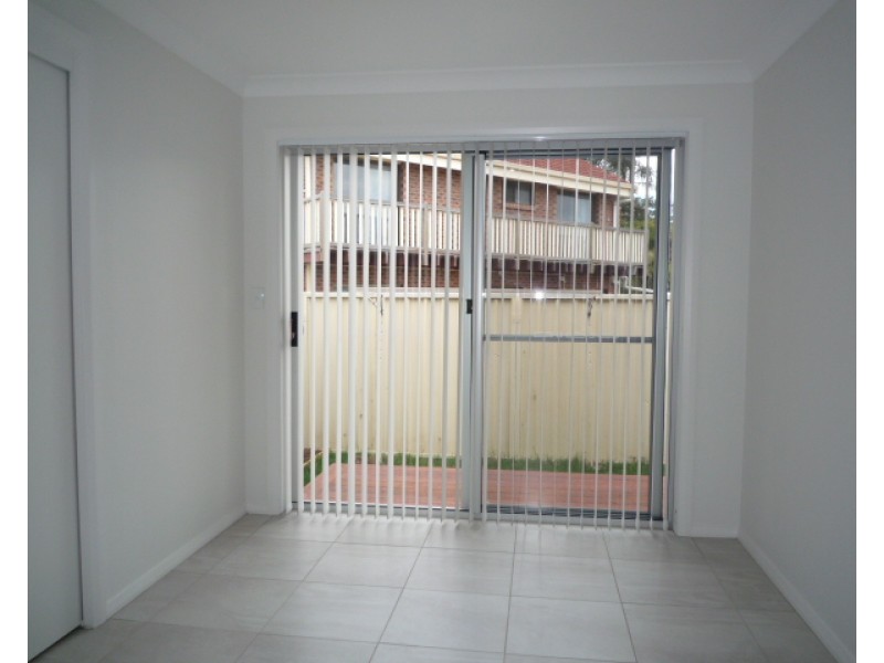 3/25 Pur Pur Avenue, Lake Illawarra NSW 2528