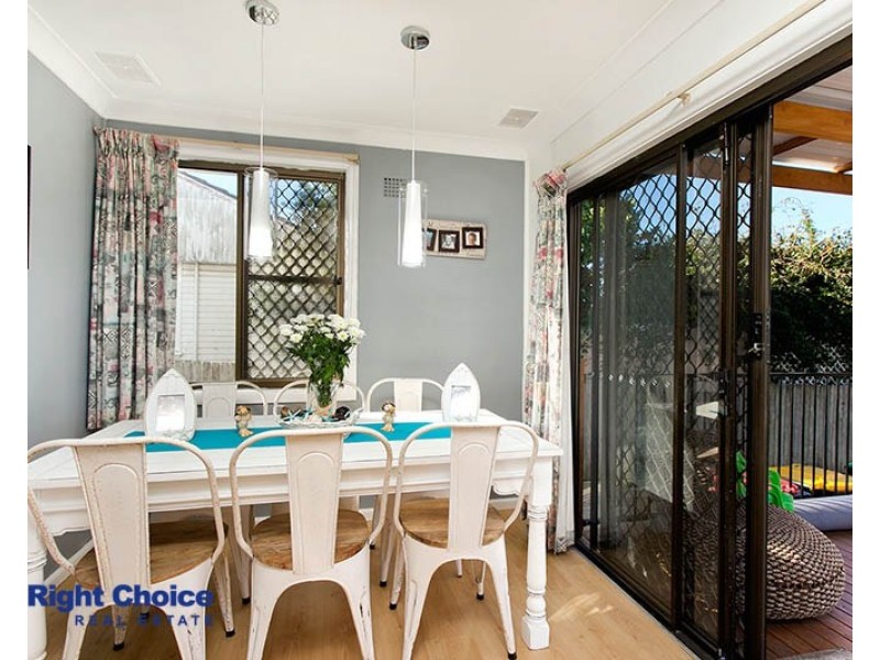 13 Barnes Street, Warilla NSW 2528