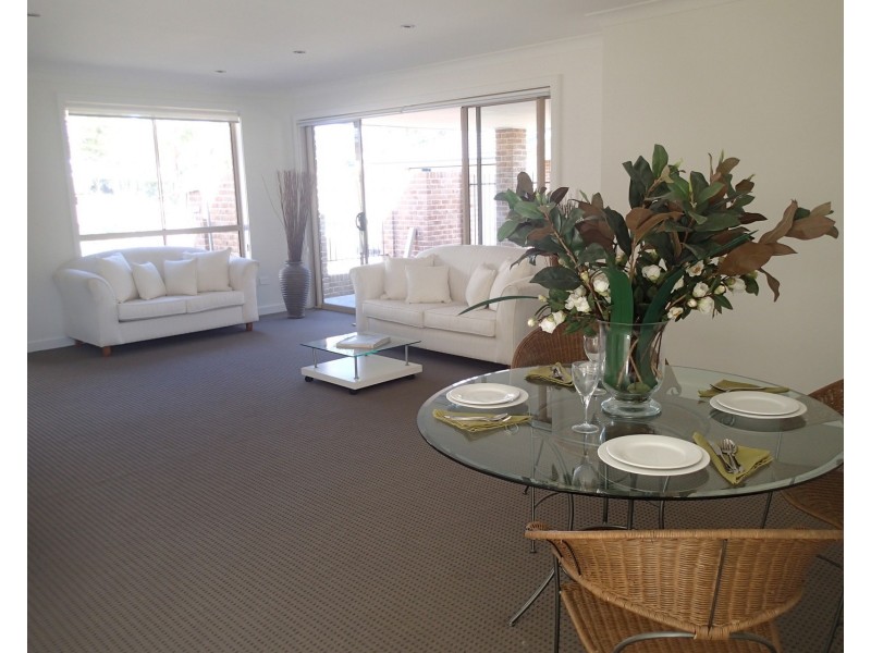 18/12 Propane Street, Albion Park NSW 2527