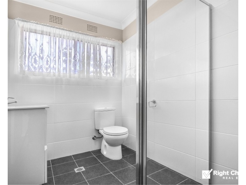 2 Corona Avenue, Lake Illawarra NSW 2528