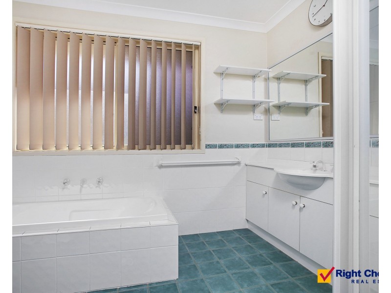 54 Southern Cross Boulevard, Shell Cove NSW 2529