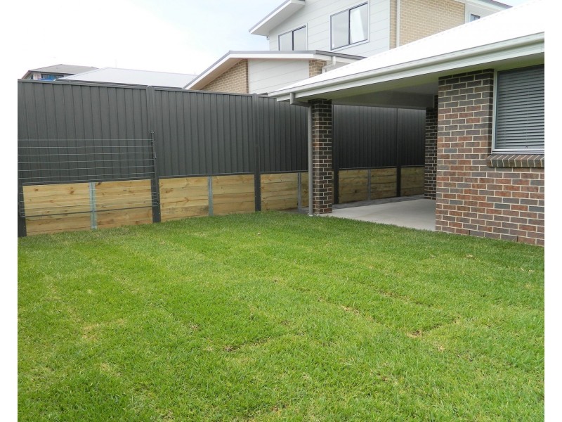 14 Ganya Street, Calderwood NSW 2527