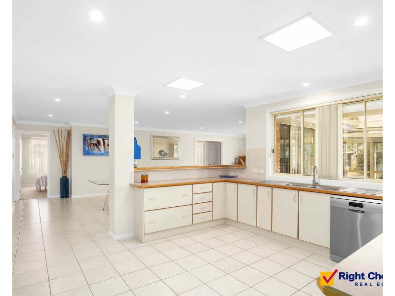 38 Peterborough Avenue, Lake Illawarra NSW 2528