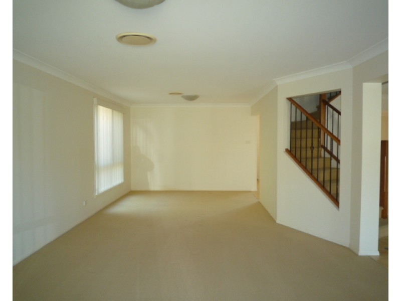 35 Eucumbene Avenue, Flinders NSW 2529