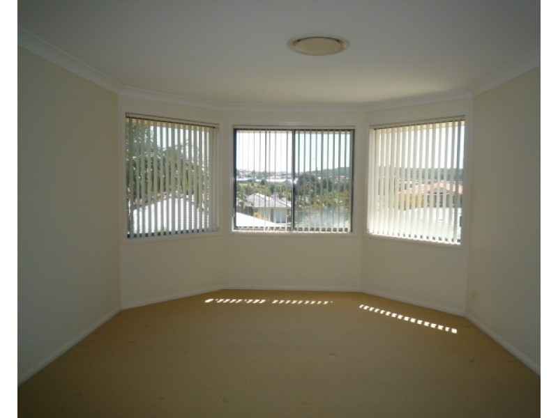 35 Eucumbene Avenue, Flinders NSW 2529