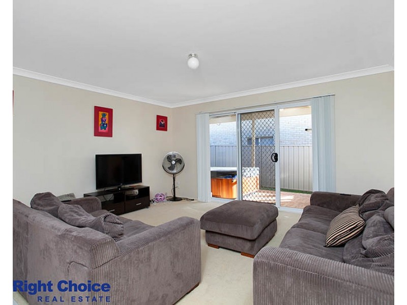 12 Dunk Avenue, Shell Cove NSW 2529