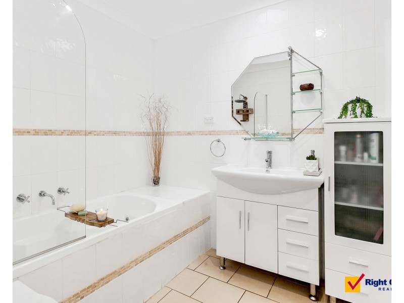 64 Parkes Street, Oak Flats NSW 2529