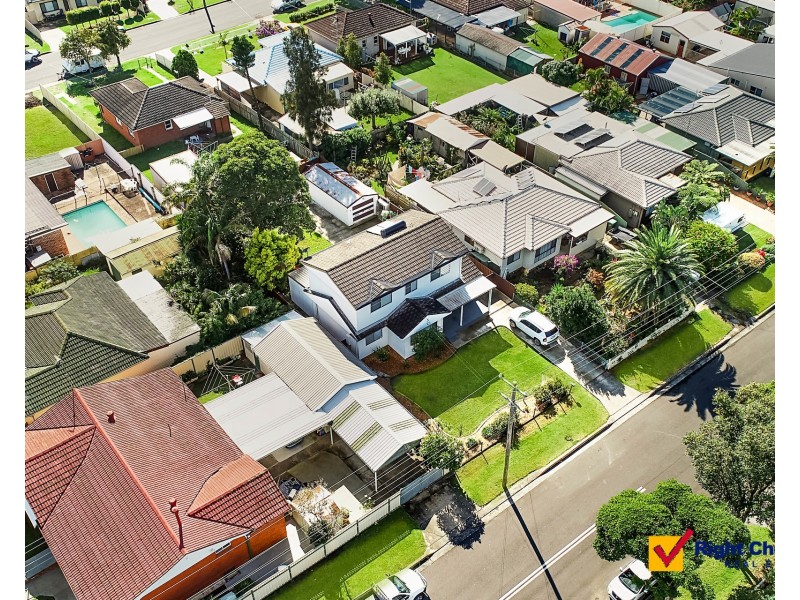 40 Strata Avenue, Barrack Heights NSW 2528