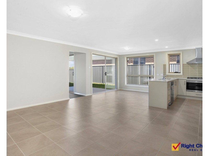 6 Farmgate Crescent, Calderwood NSW 2527