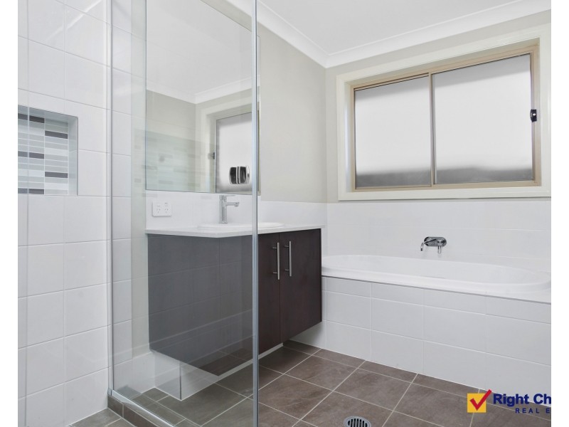 6 Farmgate Crescent, Calderwood NSW 2527