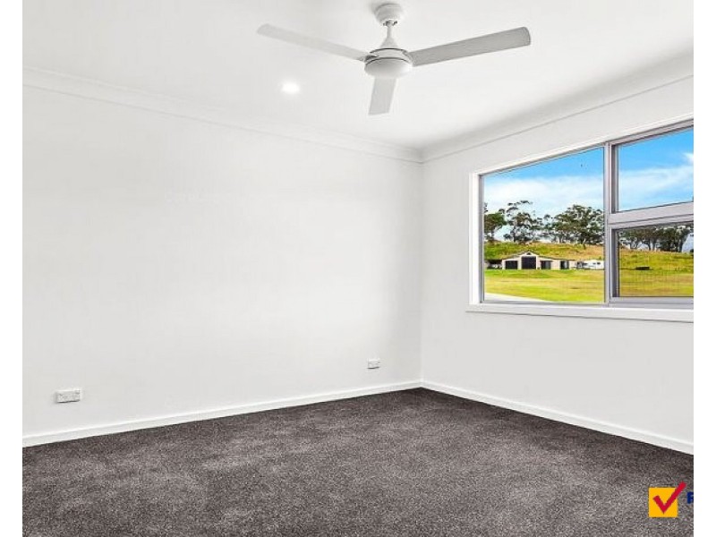 5 Paul Circuit, Tullimbar NSW 2527