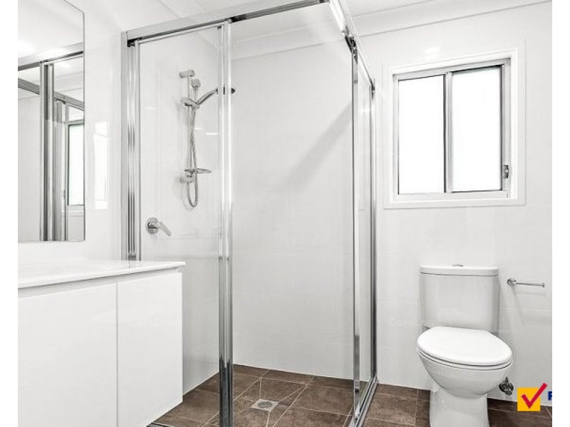 5 Paul Circuit, Tullimbar NSW 2527