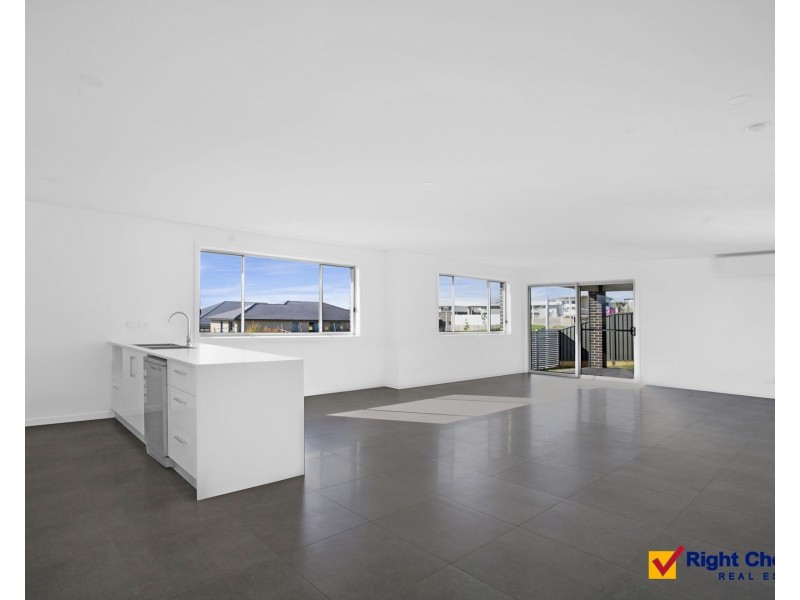 75 Bushranger Parade, Calderwood NSW 2527