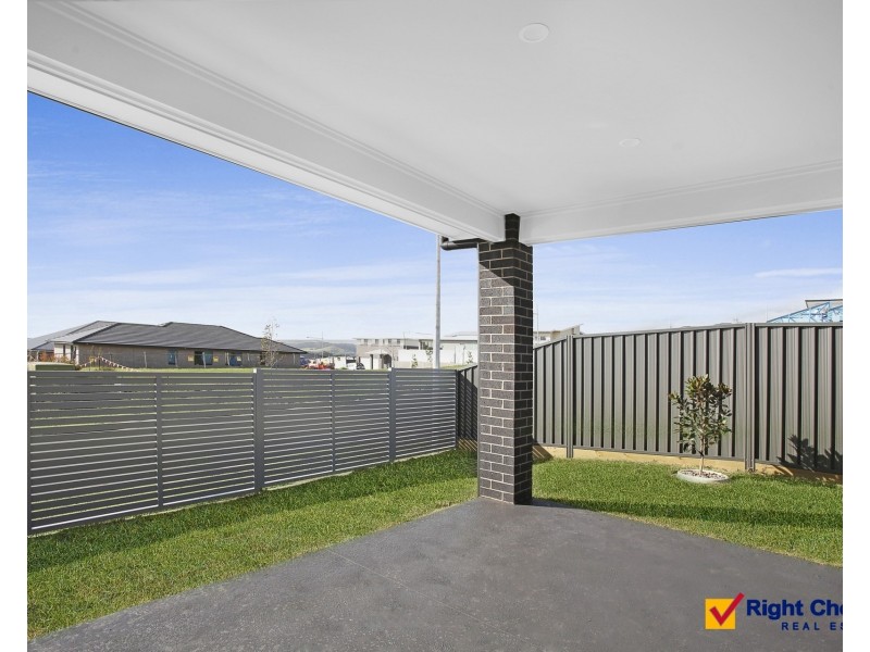 75 Bushranger Parade, Calderwood NSW 2527