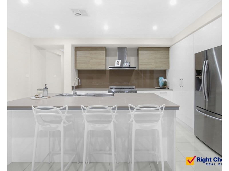 19 Meander Drive, Calderwood NSW 2527