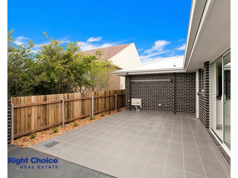1B Kimbeth Crescent, Albion Park Rail NSW 2527