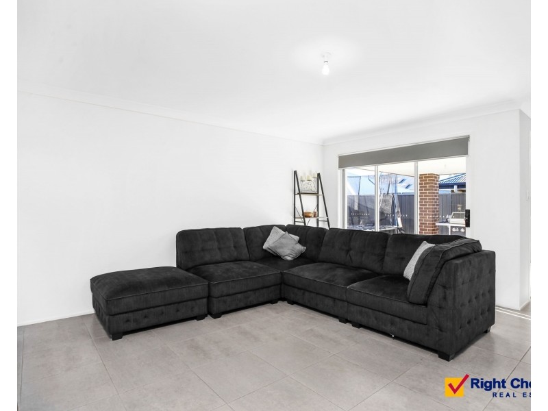 19 Bartlett Crescent, Calderwood NSW 2527