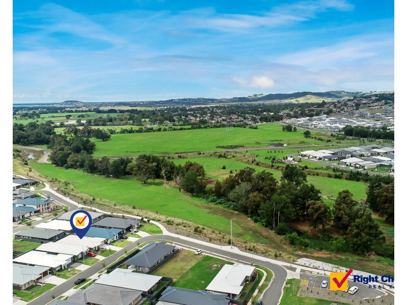 19 Bartlett Crescent, Calderwood NSW 2527