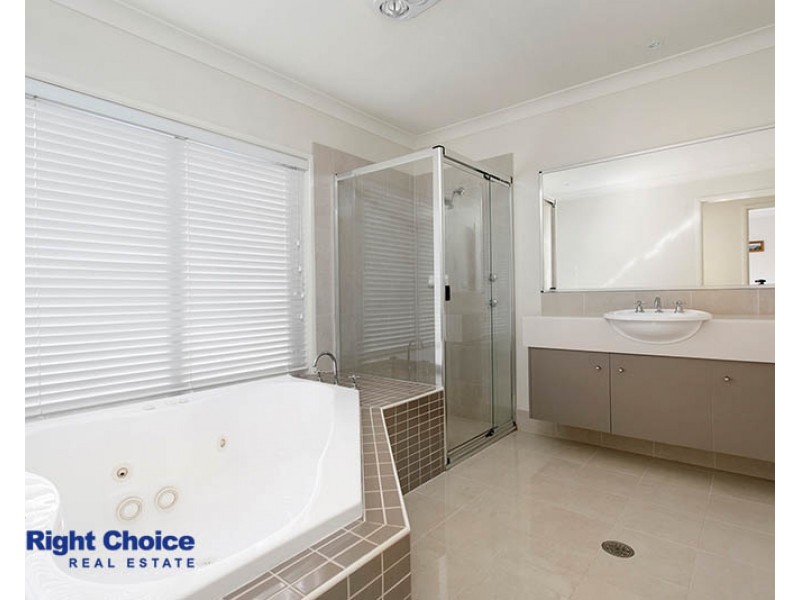 13 Wollingurry Street, Haywards Bay NSW 2530