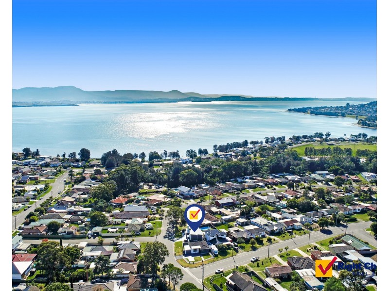 1 Malin Road, Oak Flats NSW 2529