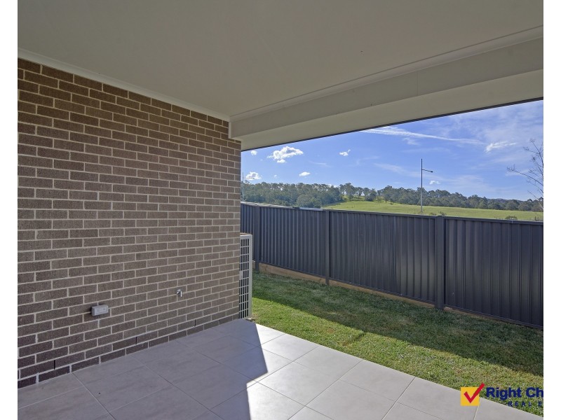 8 Scanlon Street, Calderwood NSW 2527