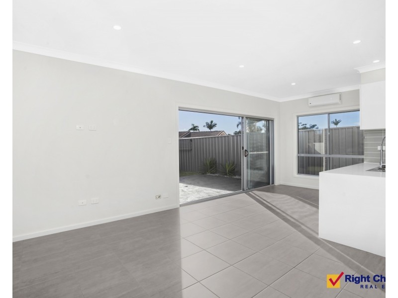 2/40B Devonshire Crescent, Oak Flats NSW 2529