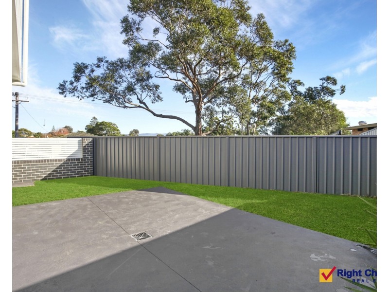 2/40B Devonshire Crescent, Oak Flats NSW 2529
