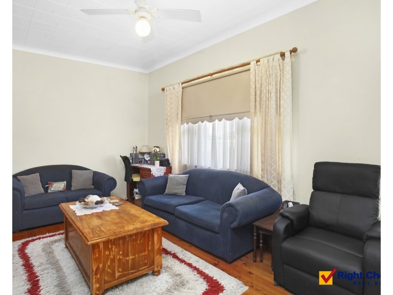 2 Boronia Avenue, Albion Park Rail NSW 2527