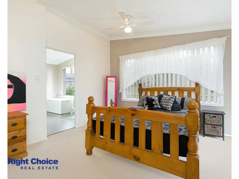 297 Reddall Parade, Mount Warrigal NSW 2528