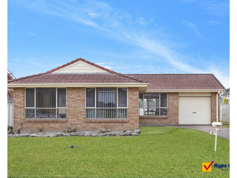 9 Honeysuckle Place, Albion Park Rail NSW 2527