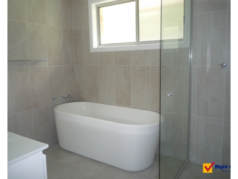 58 Loftus Drive, Barrack Heights NSW 2528