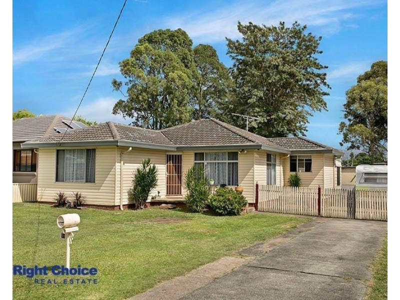 11 Karoo Street, Albion Park Rail NSW 2527
