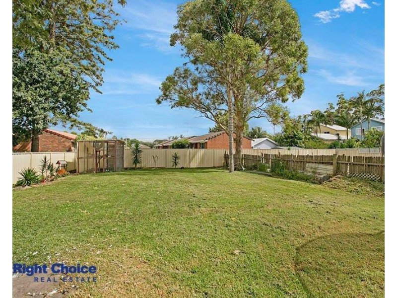11 Karoo Street, Albion Park Rail NSW 2527