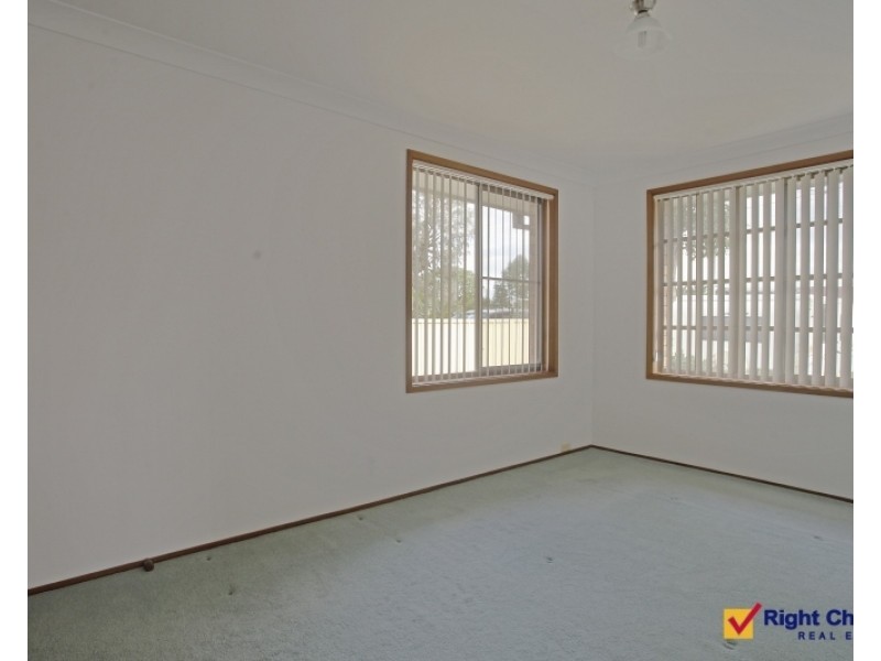 1/4 View Street, Lake Illawarra NSW 2528