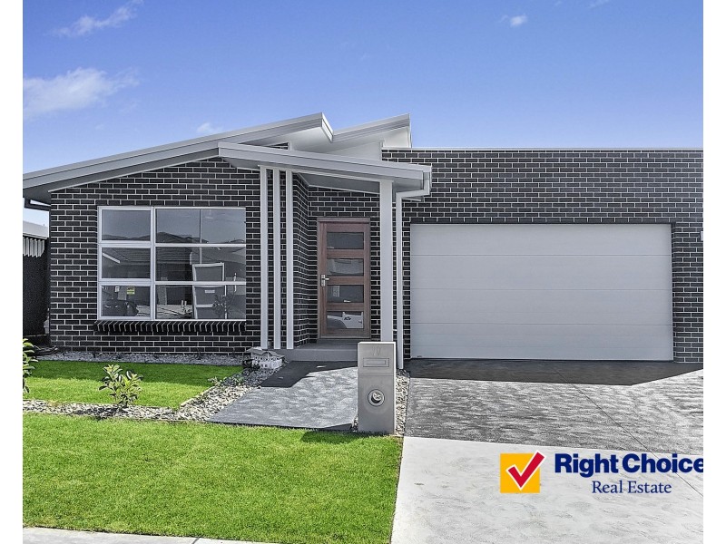 90 Bushranger Parade, Calderwood NSW 2527