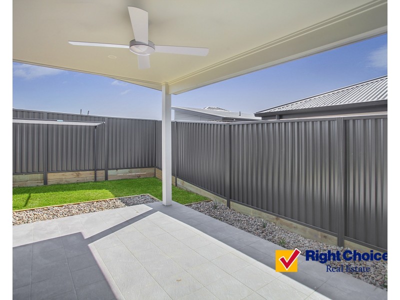 90 Bushranger Parade, Calderwood NSW 2527