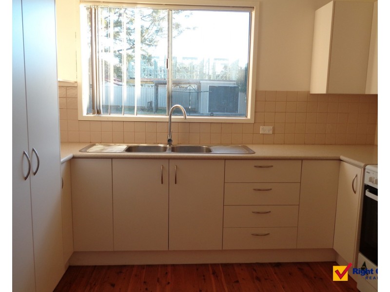 6 Dovers Avenue, Albion Park NSW 2527