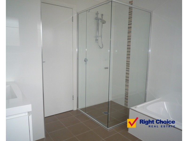 4/187 Tongarra Road, Albion Park NSW 2527