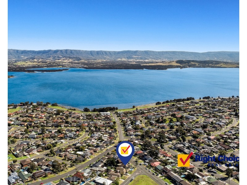 2 Freeman Parade, Mount Warrigal NSW 2528