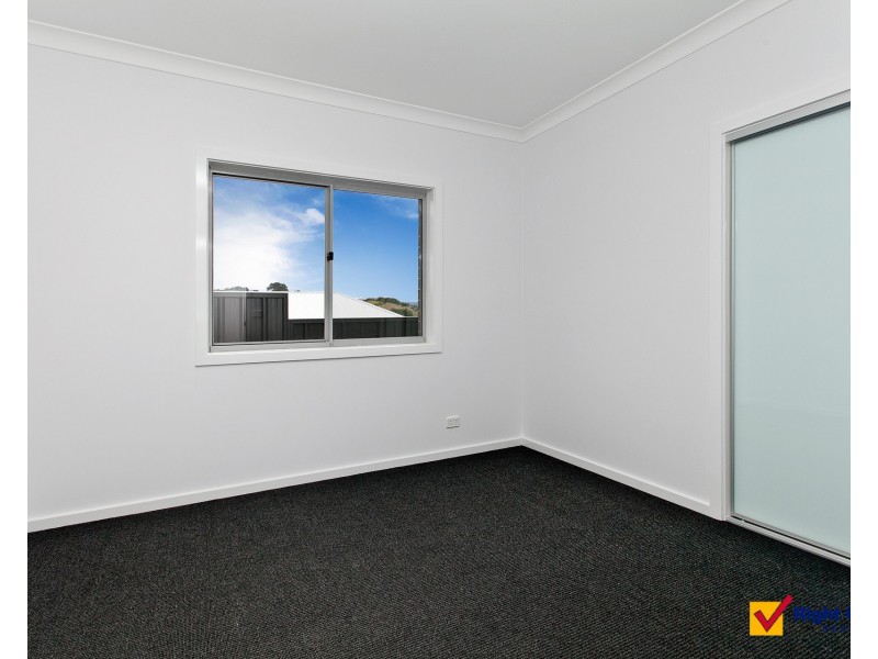 4 Dillon Road, Flinders NSW 2529