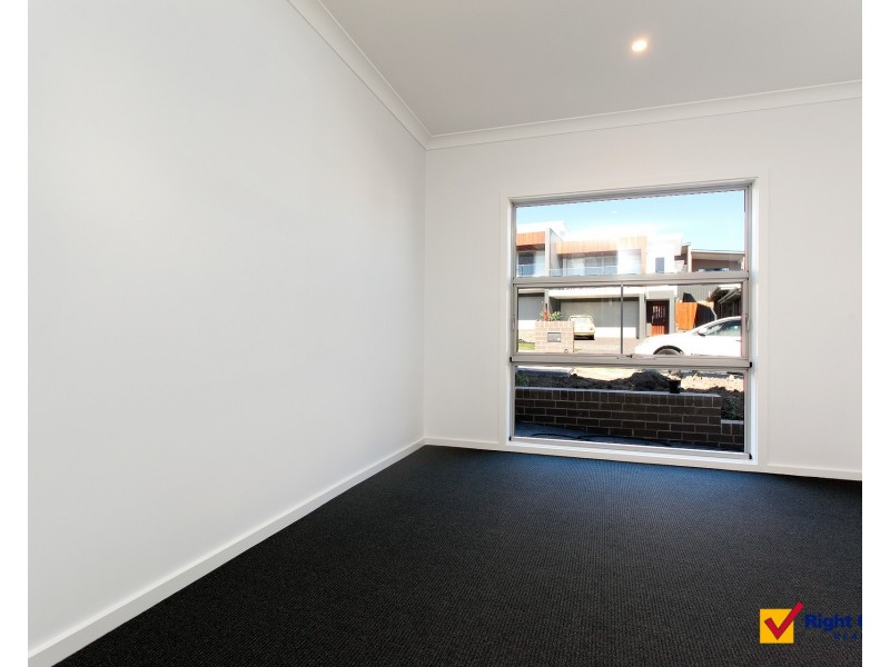 4 Dillon Road, Flinders NSW 2529