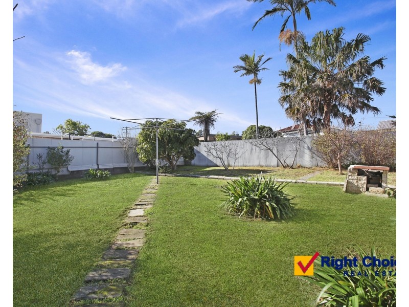 129 Lake Entrance Road, Barrack Heights NSW 2528