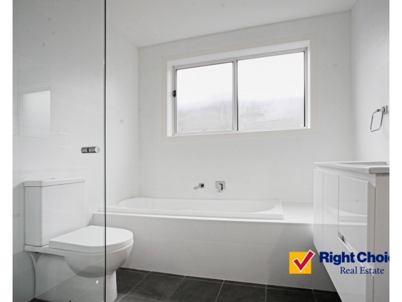 13 Reid Street, Oak Flats NSW 2529