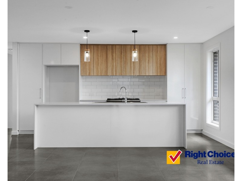 17 Coral Tree Crescent, Calderwood NSW 2527